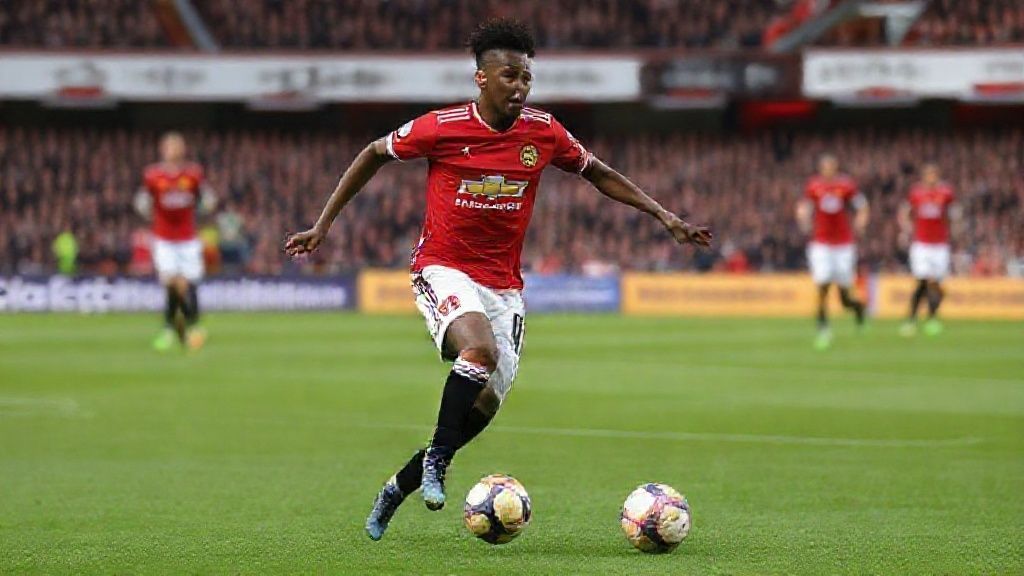 曼联新星谢伊·莱西蓄势待发！冬窗期或迎一线队首秀