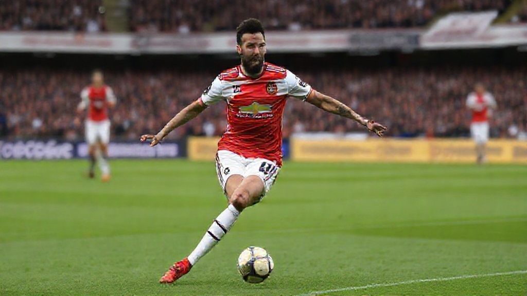 曼联逆转水晶宫显韧性 中场引援计划曝光